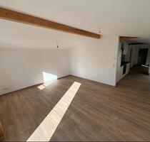 gemütliche 3-Raum Wohnung - 1.143,00&nbsp;EUR Kaltmiete, ca.&nbsp; 84,00&nbsp;m&sup2; in Plau am See (PLZ: 19395)