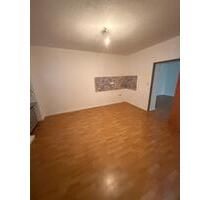 1,5 ZKB Wohnung 32 qm frisch renoviert - Neunkirchen Kohlhof