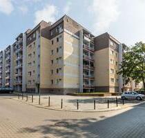 Erstbezug nach Sanierung! 3 Zimmer mit Balkon und Bad mit Dusche und Wanne - Chemnitz Hilbersdorf