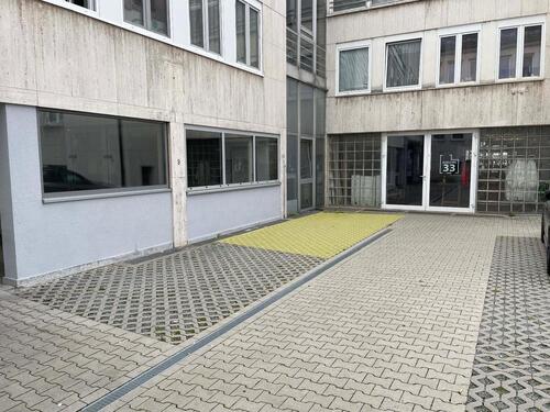 Foto - PKW-Stellplatz Innenstadt Darmstadt zu vermieten