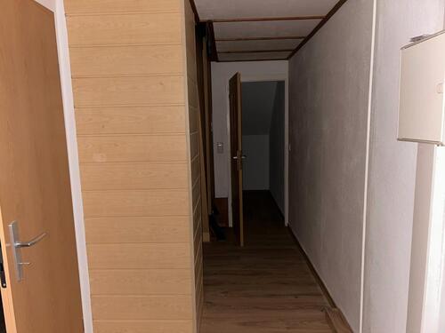 Foto - 3.5 Zimmer Dachgeschoßwohnung zur Miete in Oberlungwitz