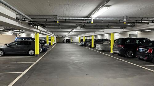 Foto - Tiefgaragenplatz in Frankfurt-Riedberg zu vermieten