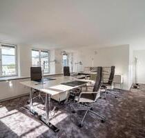 Flexible Büros und Coworking Space in denkmalgeschützem Gebäude - All-in-Miete - München Schwabing-Freimann