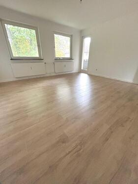 Foto - Helle 3-Zimmer-Wohnung in zentraler Lage