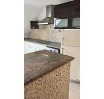 Mietwohnung - 850,00&nbsp;EUR Kaltmiete, ca.&nbsp; 100,00&nbsp;m&sup2; in Trossingen (PLZ: 78647)