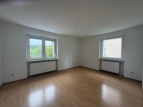 Foto - Etagenwohnung zur Miete in Konradsreuth