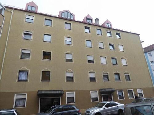 Foto - Sanierte helle 2-Zimmer-Wohnung mit Balkon & TG-Stellplatz