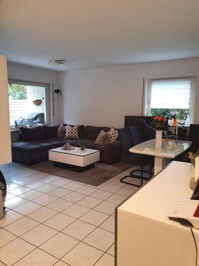 Foto - Erdgeschosswohnung mit Terrasse, Stellplatz