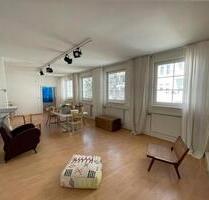 Hälfte von Co-Working Space zum mieten! (Ab Sofort) - München Au-Haidhausen