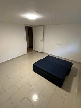 Foto - 2 Zimmer Souterrain Wohnung zu Vermieten