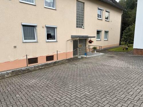 Foto - Verkaufen eine Eigentumswohnung in Arzberg, mit Garage und Garten