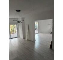 4,5 Zimmer Wohnung - 1.400,00&nbsp;EUR Kaltmiete, ca.&nbsp; 105,00&nbsp;m&sup2; in Bodelshausen (PLZ: 72411)