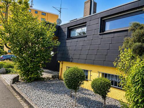 Foto - Außergewöhnliches Wohnhaus mit integrierter Gewerbeeinheit