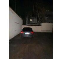 Stellplatz Auto Neckarstadt West Vermieten - Mannheim Innenstadt