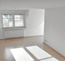 Individuelle 4,5-ZI-Maisonette-Wohnung im Dachgeschoss - Schönefeld