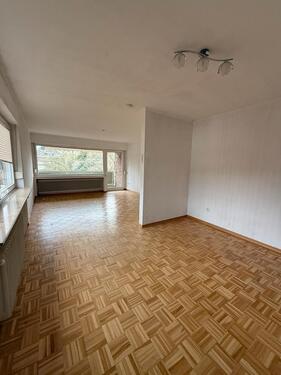 Foto - Attraktive 3-Zimmer-Wohnung (77 qm) mit Einbauküche & Balkon