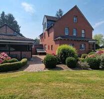 Ein- oder Mehrfamilienwohnhaus mit Garten in Arholzen - Holzminden