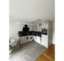 Zwischenmiete: Wohnung in Altona mit Südbalkon - Hamburg Bahrenfeld