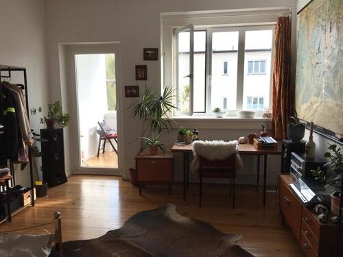 Foto - Helles Zimmer mit Wintergarten (Untermiete ca. 27.12.25-25.1.26)