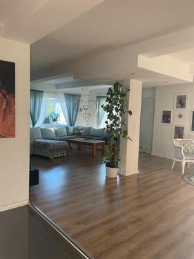 Foto - Mehrfamilienhaus, Wohnhaus in Delve zum Kaufen