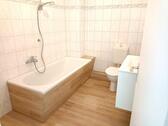 Foto - Frei ab 1.12.25: Top 2-Zi.-Whg. mit Balkon nach Komplettsanierung