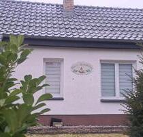 kleines Häuschen am Stechlin zu vermieten - Löwenberger Land