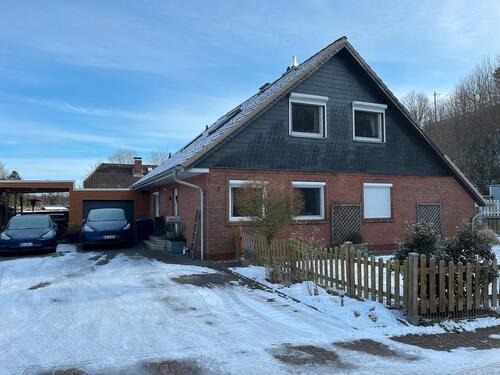 Foto - Einfamilienhaus 156m2 +Vollkeller, Garage, Carport u. 10kw Solar