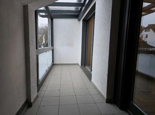 Foto - Moderene großzügige 2,5 Zimmer Wohnung 131m²