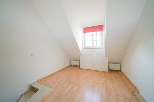 Foto - Dachgeschoßwohnung in Ratingen zur Miete