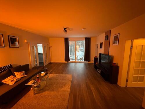 Foto - Moderne 2,5-Zimmer-Wohnung mit Balkon, EBK & großem Bad