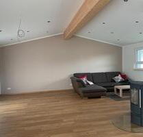 Moderne 4-Zimmer-Wohnung mit Balkon in Eichenzell - OT Büchenberg