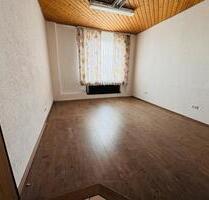 Großzügige Wohnung ideal auch für Monteure-Mitarbeiter - Ortenberg