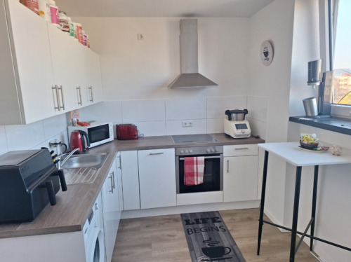 Foto - Möblierte, voll ausgestattete 3-Zimmer-Wohnung zur Untermiete