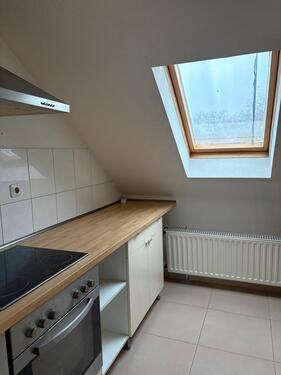 Foto - Ruhig gelegene 2 Zimmer-Dachgeschoss Wohnung