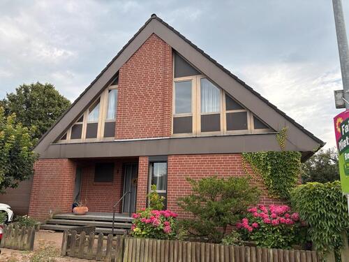 Foto - Einfamilienhaus in Feldrandlage, 6,5 Zimmer, Hemmingen-Wilkenburg