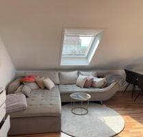 Dachgeschosswohnung in Mittelstadt - Reutlingen Sondelfingen Dachgeschosswohnung in Mittelstadt - Reutlingen Sondelfingen