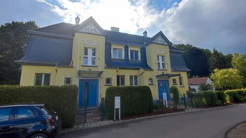 Foto - 4 Familienhaus - Top saniert - großes Grundstück