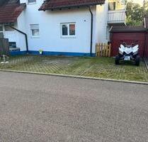 Außenstellplatz zentral in Nersingen ab sofort