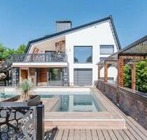 Exklusive Event Location - Pool | Garten | Fotolocation mieten - Essen Stadtkern