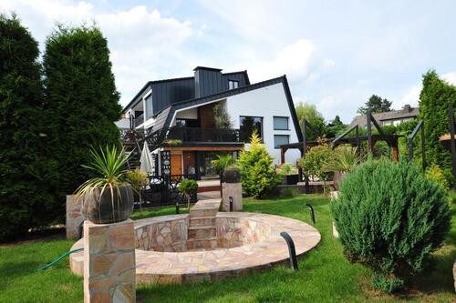 Foto - 7 Zimmer Einfamilienhaus zur Miete in Essen