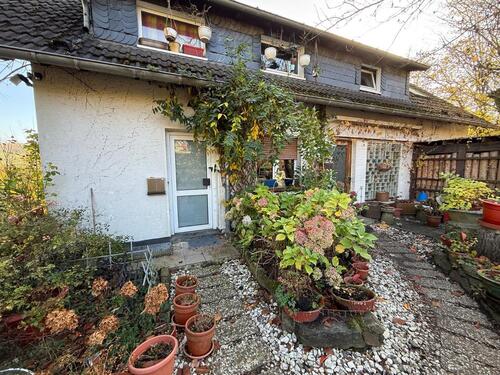 Foto - Mehrfamilienhaus, Wohnhaus zum Kaufen in Wiehl