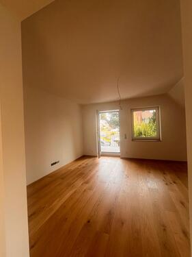 Foto - Helle 3,5 Zimmer Wohnung in Hellern! - Erstbezug