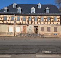 HAUS MIT POTENZIAL - 89.000,00&nbsp;EUR Kaufpreis, ca.&nbsp; 300,00&nbsp;m&sup2; in Oberlungwitz (PLZ: 09353)