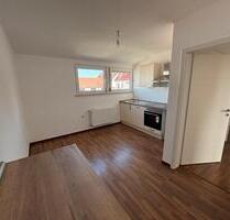 2-Zimmer-Dachgeschosswohnung mit Einbauküche - Pirmasens