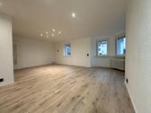 Foto - Wunderschöne sanierte 3,5 Zimmer Altbau-Wohnung, super Zentral