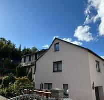 Einfamilienhaus in ruhiger + grüner Lage mit vielen Möglichkeiten - Lößnitz