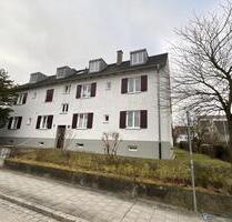 Charmante Dachgeschosswohnung im Süden Regensburgs!
