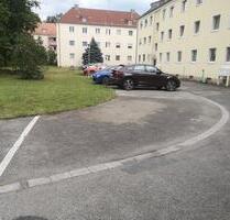 Biete einen Außenstellplatz für größere Fahrzeuge ab März - Erlangen Am Anger