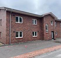 Neubauwohung mit Balkon und Einbauküche in Grafeld - Berge