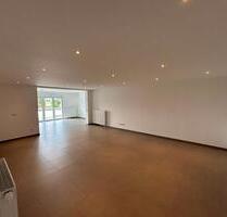 Helle 130 m² 4-Zimmerwohnung im 1. OG in Hüllhorst-Holsen